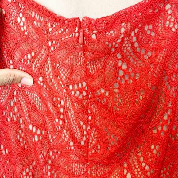 Bardot NWT "Rini" Red lace Dress long sleeve Cut out Open back Size US12 / XL - Picture 12 of 14